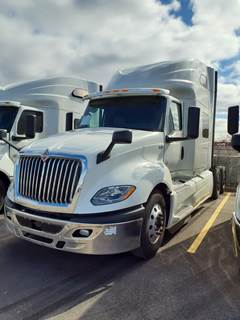 International LT625 Sleeper Semi Truck - 73" Condo Sleeper, 450HP, 12 Speed Automatic