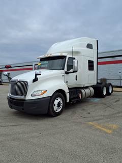 International LT625 Sleeper Semi Truck - 60" Mid Roof Sleeper, 450HP, 10 Speed Manual