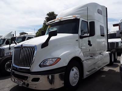 International LT625 Sleeper Semi Truck - 72" Condo Sleeper, 450HP, 12 Speed Automatic