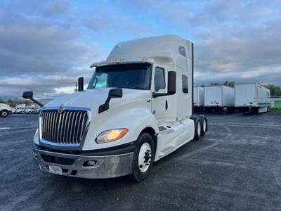 International LT625 Sleeper Semi Truck - 72" Condo Sleeper, 450HP, 12 Speed Automatic