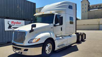International LT625 Sleeper Semi Truck - 80" Condo Sleeper, 450HP, 12 Speed Automatic