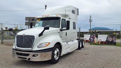 International LT625 Sleeper Semi Truck - 36" Mid Roof Sleeper, 450HP, 12 Speed Automatic