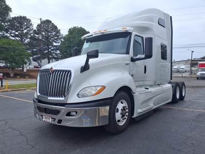 International LT625 Sleeper Semi Truck - 73" Condo Sleeper, 450HP, 12 Speed Automatic