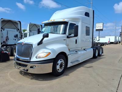 International LT625 Sleeper Semi Truck - 72" Condo Sleeper, 450HP, 12 Speed Automatic