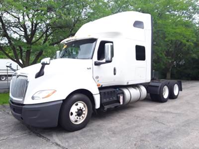 International LT625 Sleeper Semi Truck - 72" Condo Sleeper, 450HP, 10 Speed Manual