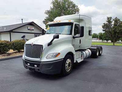 International LT625 Sleeper Semi Truck - 54" Mid Roof Sleeper, 450HP, 10 Speed Automatic