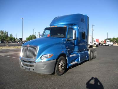 International LT625 Sleeper Semi Truck - 48" Condo Sleeper, 400HP, 11 Speed Automatic