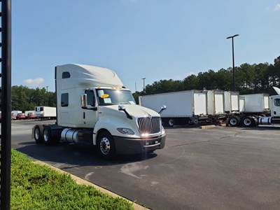 International LT625 Sleeper Semi Truck - 73" Condo Sleeper, 450HP, 12 Speed Automatic