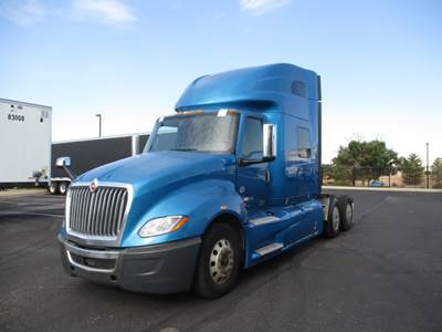International LT625 Sleeper Semi Truck - 73" Condo Sleeper, 400HP, 11 Speed Automatic