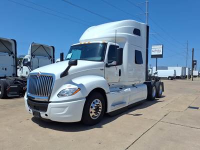 International LT625 Sleeper Semi Truck - 72" Condo Sleeper, 450HP, 12 Speed Automatic