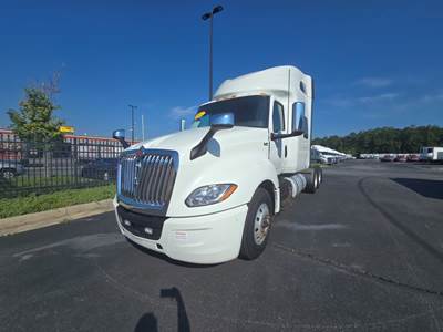 International LT625 Sleeper Semi Truck - 73" Condo Sleeper, 450HP, 12 Speed Automatic