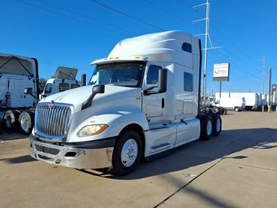 International LT625 Sleeper Semi Truck - 72" Condo Sleeper, 450HP, 12 Speed Automatic