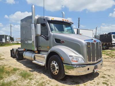 Peterbilt 579 Sleeper Semi Truck - 48" Mid Roof Sleeper, 500HP, 13 Speed Manual