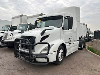 Volvo VNR64T-640 Sleeper Semi Truck - 50" Mid Roof Sleeper, 425HP, 12 Speed Automatic