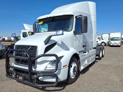 Volvo VNR64T-640 Sleeper Semi Truck - 65" Condo Sleeper, 425HP, 12 Speed Automatic