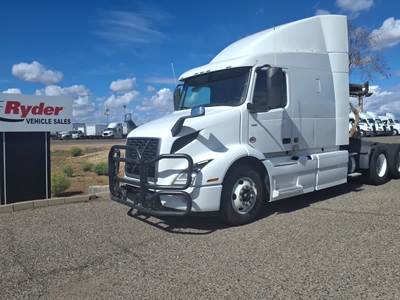 Volvo VNR64T-640 Sleeper Semi Truck - 65" Condo Sleeper, 425HP, 12 Speed Automatic