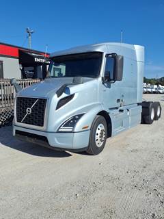 Volvo VNR64T-640 Sleeper Semi Truck - 53" Flat Top Sleeper, 455HP, 12 Speed Automatic