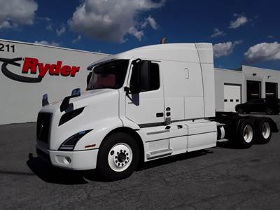 Volvo VNR64T-640 Sleeper Semi Truck - 72" Mid Roof Sleeper, 425HP, 12 Speed Automatic