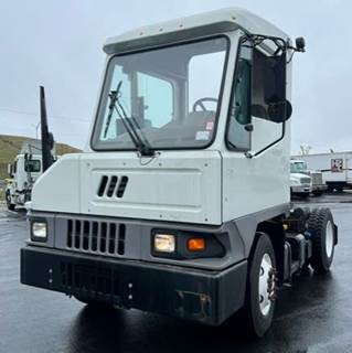 Ottawa C30 Yard Spotter Truck - 200HP, 6 Speed Automatic