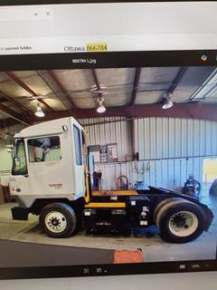 Ottawa T2 Yard Spotter Truck - 200HP, 6 Speed Automatic