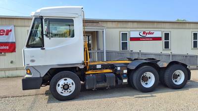 Ottawa T2 Tandem Axle Yard Spotter Truck - 200HP, 6 Speed Automatic