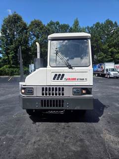 Ottawa T2 Yard Spotter Truck - 173HP, 6 Speed Automatic