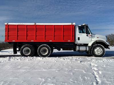 2007 International 7400 with 18 Foot Grain Bed with Roll Tarp