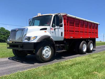 2007 International 7400 with 18 Foot Grain Bed with Roll Tarp