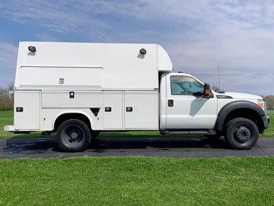 2016 Ford F-450 Super Duty 4x4 Mechanic / Service Truck - Knapheide High Roof KUVcc Enclosed Service Truck Body