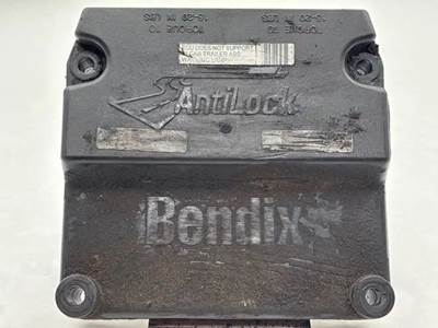 Bendix 5010167-R00 ABS Control Module for a 2004 Chevrolet C7500