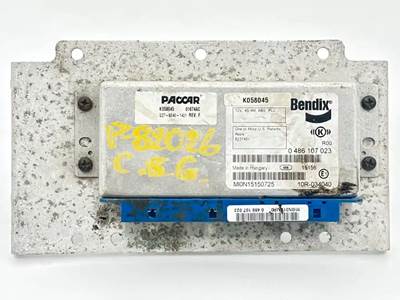 Bendix K058045 ABS Control Module for a 2013 Kenworth T660