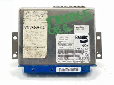 Bendix K092189 ABS Control Module for a 2014 Mack CXU613T