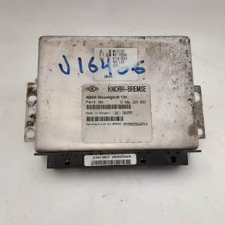 Mitsubishi ABS Control Module for a 2007 Mitsubishi FM65F