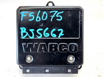 Wabco ABS-E ABS Control Module for a 2012 Freightliner Cascadia 125
