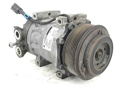 Freightliner Columbia 120 A/C Compressor