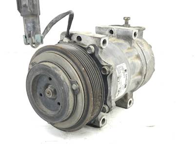 Kenworth T800 A/C Compressor