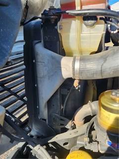 Freightliner Cascadia 125 A/C Condenser