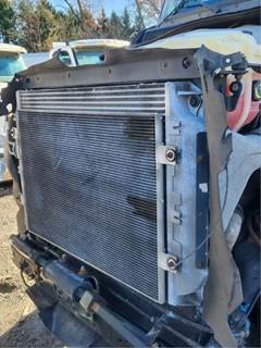 Freightliner Cascadia 125 A/C Condenser