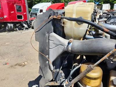 Freightliner Cascadia 125 A/C Condenser