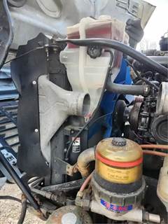 Freightliner Cascadia 125 A/C Condenser