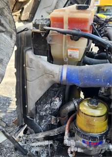 Freightliner Cascadia 125 A/C Condenser