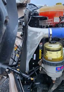 Freightliner Cascadia 126 A/C Condenser