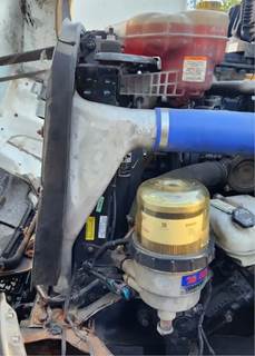 Freightliner Cascadia 126 A/C Condenser