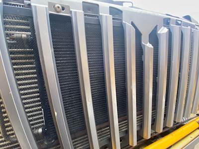 International 7400 A/C Condenser
