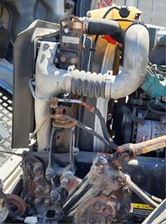 Volvo VNL A/C Condenser