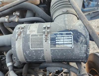 Ford F-700 Right Air Cleaner / Air Filter Housing for a 1994 Ford F700