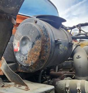 Ford L8000 Right Air Cleaner / Air Filter Housing