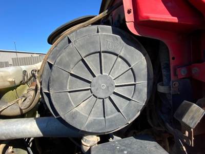 Ford LT9513 Left Air Cleaner / Air Filter Housing for a 1997 Ford LT9513 LOUISVILLE 113