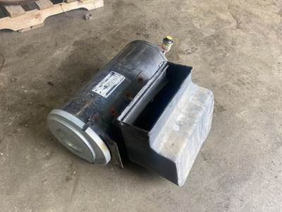 Freightliner FLD112 Right Air Cleaner / Air Filter Housing