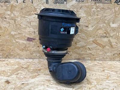 Freightliner M2 106 Right Air Cleaner / Air Filter Housing